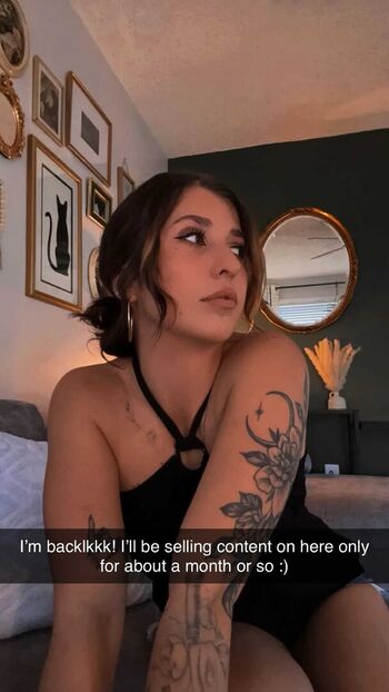 Full leaked Veronicavani private onlyfans photo