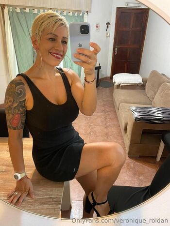 Full leaked Veronique private photo