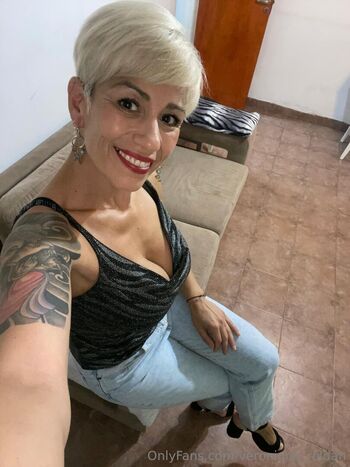Full leaked Veronique private photo