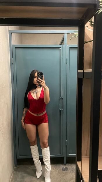 Full leaked Veruzkxxx private onlyfans photo