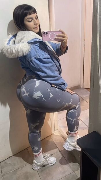 Full leaked Veyy sophiax private photo
