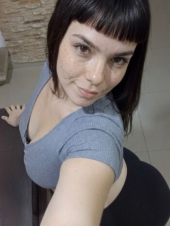 Full leaked Veyy sophiax private photo