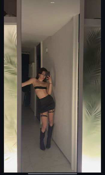 Full leaked Vhomonenko private photo