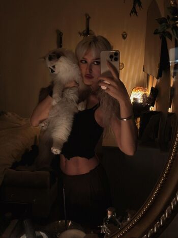 Full leaked Vi morrigan private photo