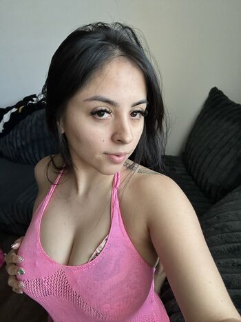Full leaked Viannneyyyyy private photo