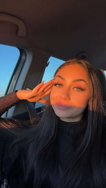 Full leaked Vicdelaluna private photo