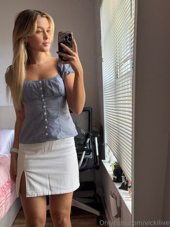 vickilive
