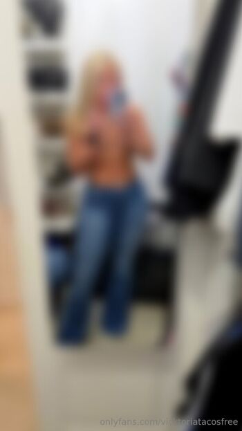 Full leaked Vicktoriatacosfree private photo