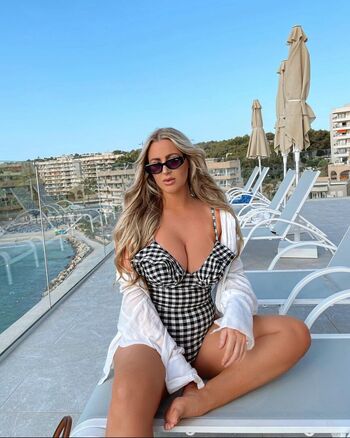Full leaked Victoria hearn private photo