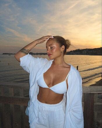 Full leaked Victoria mehault private onlyfans photo