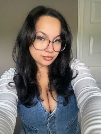 Full leaked Victoria page private photo