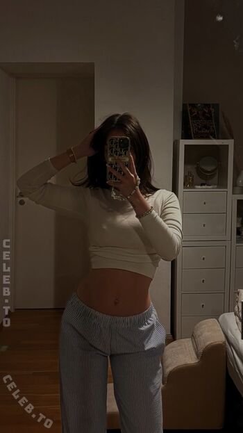 Full leaked Victoriaa vgt private onlyfans photo