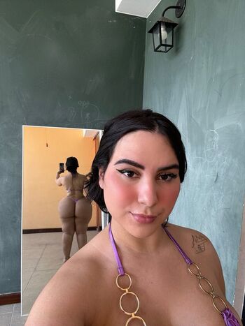 Full leaked Victoriamatos private onlyfans photo