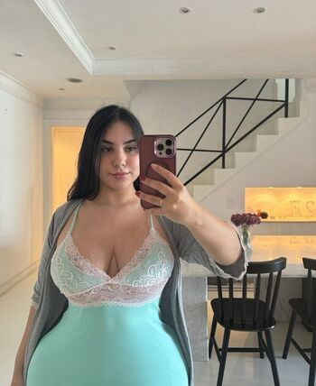 Full leaked Victoriamatos private onlyfans photo