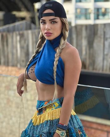 Full leaked Victoriatorresmunoz private onlyfans photo