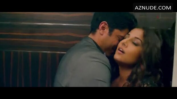 Full leaked Vidya balan private photo