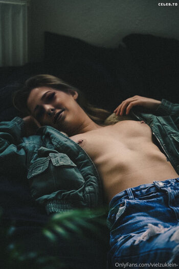 Full leaked Vielzuklein private photo