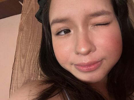 Full leaked Vien babina private photo