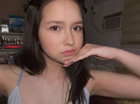 Full leaked Vien babina private photo