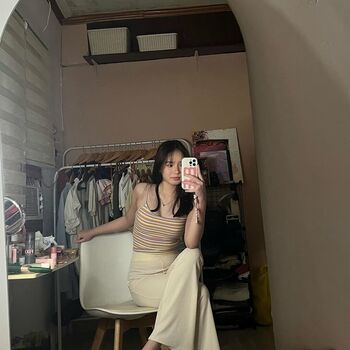 Full leaked Vien babina private photo