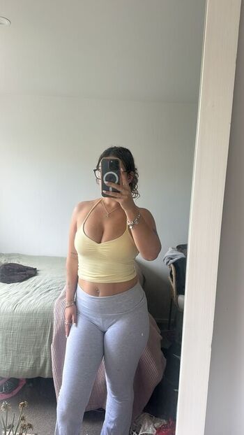 Full leaked Viennaveraa private photo