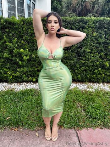 Full leaked Vikingastryr private onlyfans photo