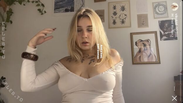 Full leaked Viky kid private photo