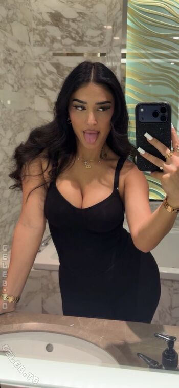 Full leaked Vinoschh private onlyfans photo