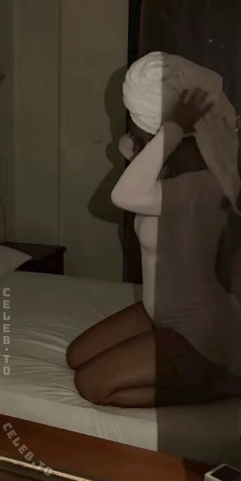 Full leaked Vinoschh private photo