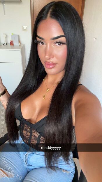 Full leaked Vinoschh private photo