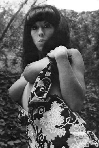 Full leaked Vintage english pinups page private onlyfans photo