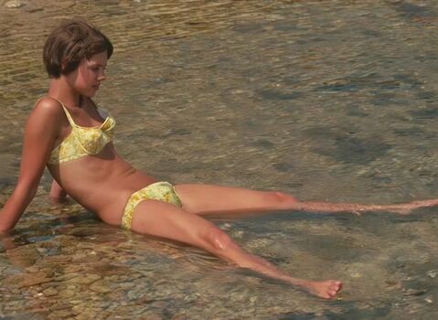 Vintage Starlets