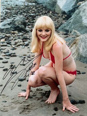 Full leaked Vintage starlets page private photo