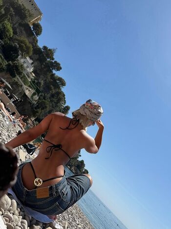 Full leaked Violetta bert private photo