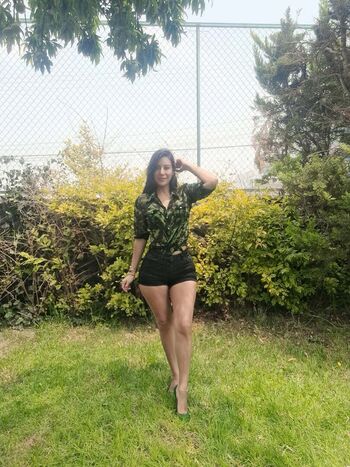 Full leaked Violetta urey page private photo