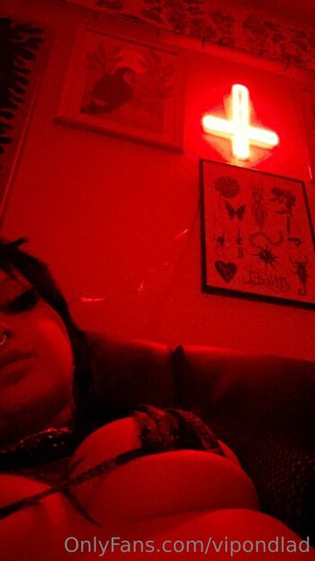 Full leaked Vipondlad private onlyfans photo