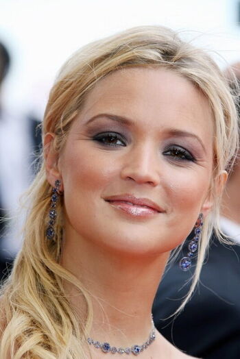 Full leaked Virginie efira page private photo