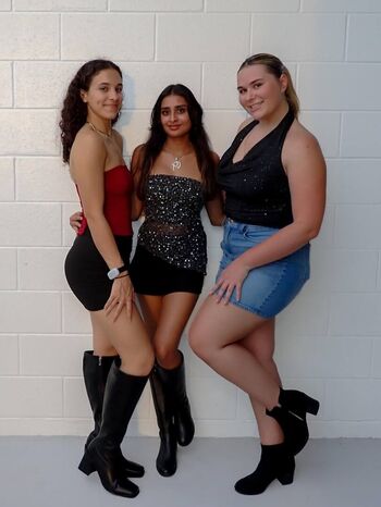 Full leaked Vishakha bhanot page private onlyfans photo