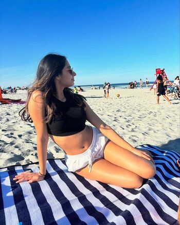 Full leaked Vishakha bhanot private onlyfans photo