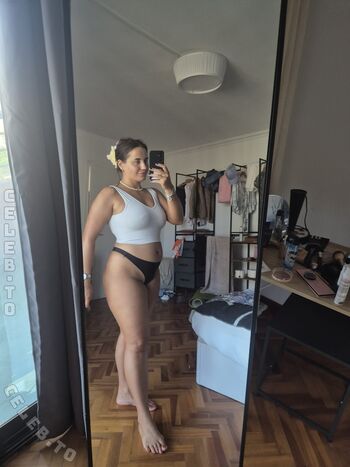 Full leaked Viskeza private onlyfans photo