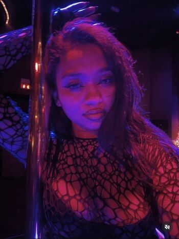 Full leaked Visual vixen page private photo