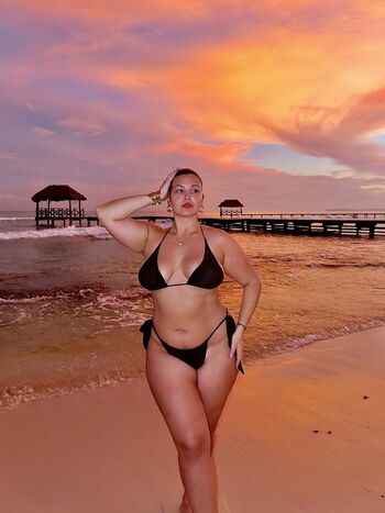 Full leaked Vitoria almeida  page private onlyfans photo