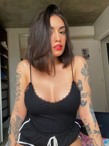 Full leaked Vitoria marcilio private photo