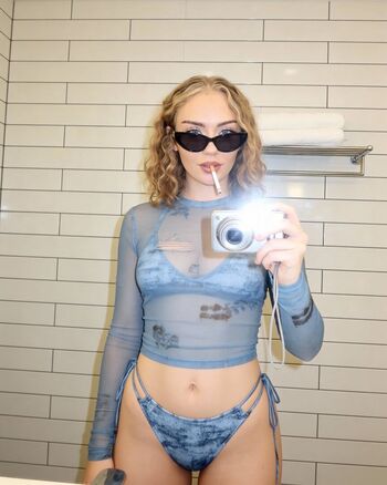 Full leaked Vivalavikkii private photo