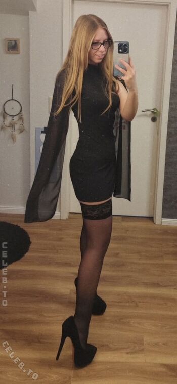 Full leaked Vivi an private onlyfans photo