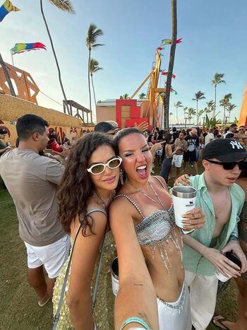 Full leaked Vivi wanderley private onlyfans photo