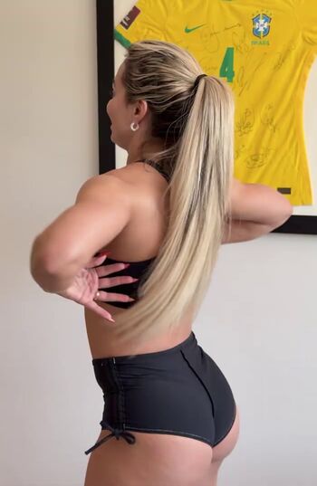 Full leaked Vivi winkler page private onlyfans photo