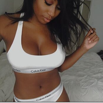 Full leaked Vivi page private onlyfans photo