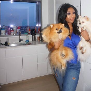 Full leaked Vivi private onlyfans photo