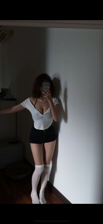 Full leaked Viviannn  page private photo